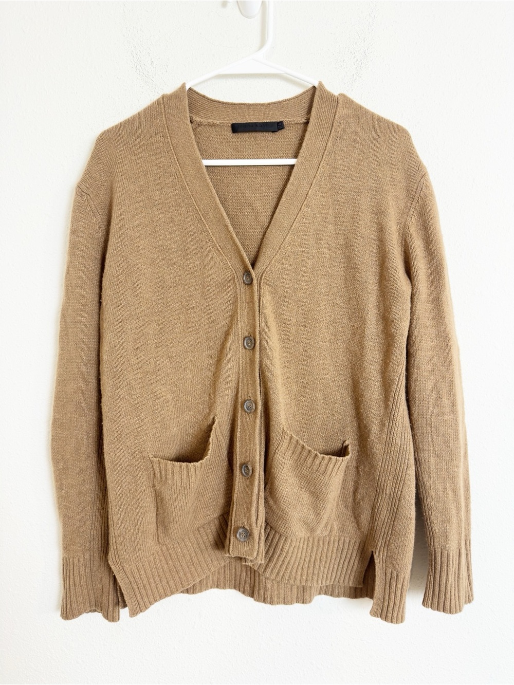 Jenni Kayne everyday wool cashmere blend knit cardigan sweater